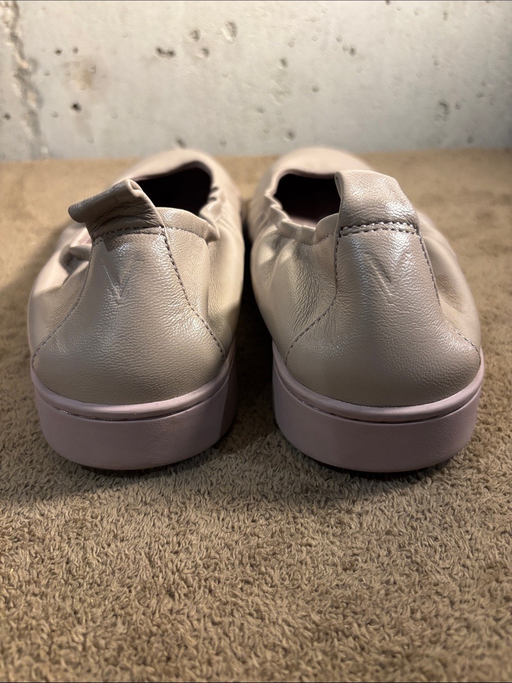 Vionic Soft Buff Uptown Ballet Flats - Size 9 - Picture 5 of 6